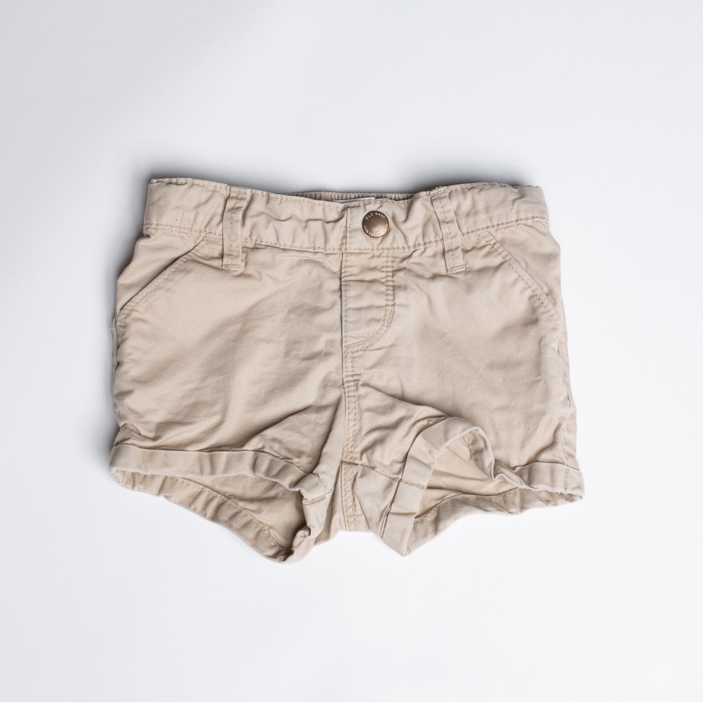 Old Navy khaki shorts